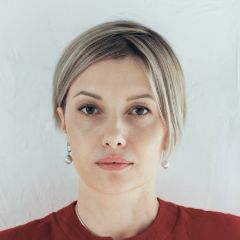 Захарова Юлия