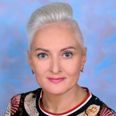 Пичугина Елена